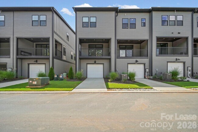 Photo - 424 Old Town Vlg Rd