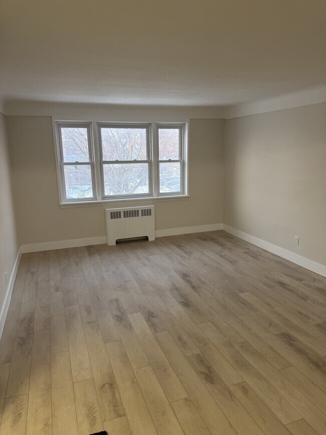 Photo - 280 Blake Blvd Unité 5