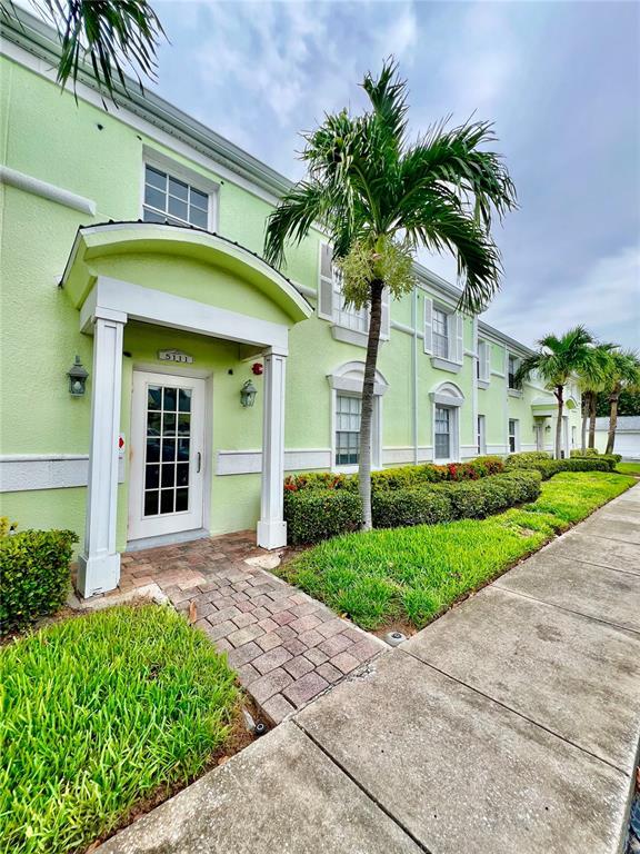 Building Photo - 5111 Coquina Key Dr SE Unit A