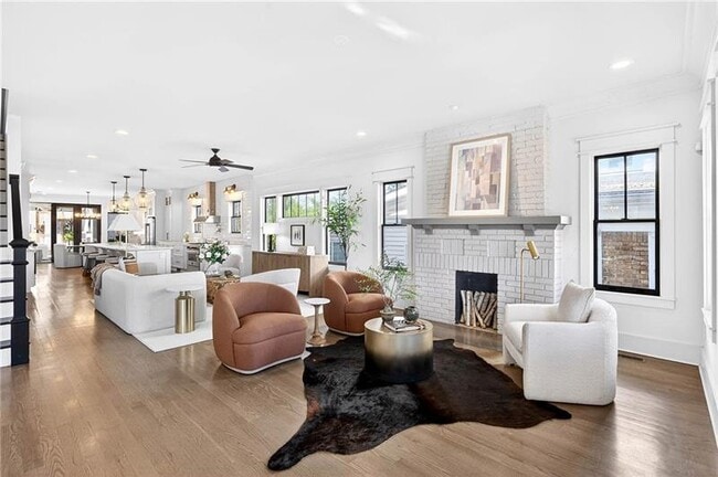 Photo - 636 Kennesaw Ave NE