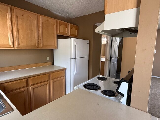 Photo - 4041 W 125th St