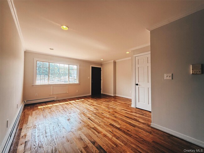 Building Photo - 145-68 221st St Unit 1