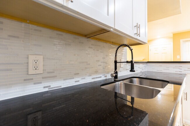 Photo - 14600 Fonmeadow Dr Unit 1106