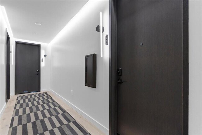 Photo - 610 Davis St Unit 2503