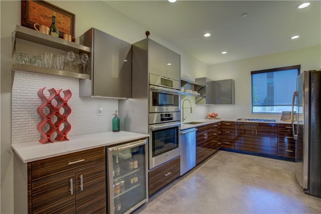 Photo - 807 NW 9th St