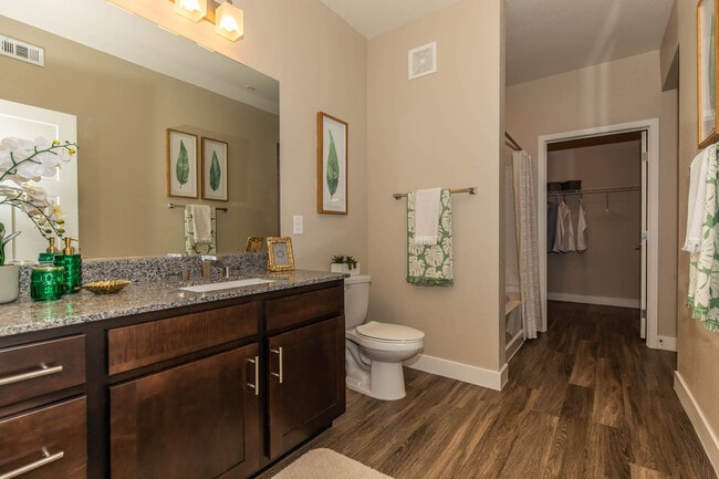 A3 761 SQFT 1 Bed 1 Bath