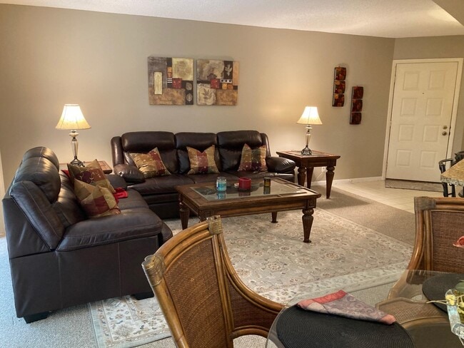 Photo - 1605 US-1 Unit E301