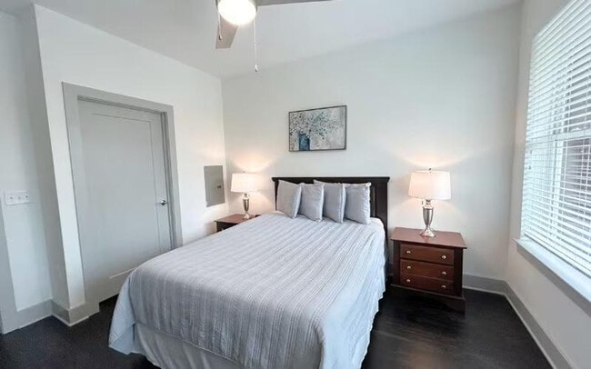 Photo - 679 Edgewood Ave NE Unit ID1328923P