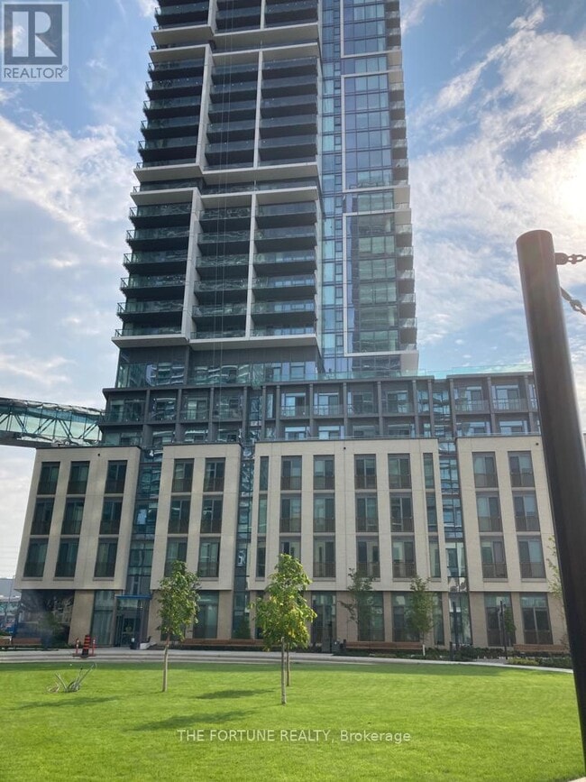 Photo - 7890 Jane St Unit 4707