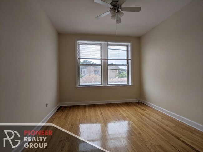 Photo - 555 W Aldine Ave Unit 558-S2