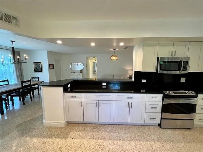Photo - 7161 NE 7th Ave