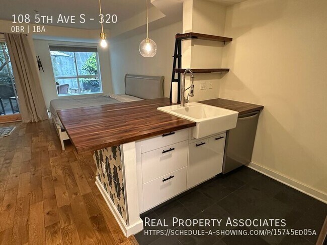 Photo - 108 5th Ave S