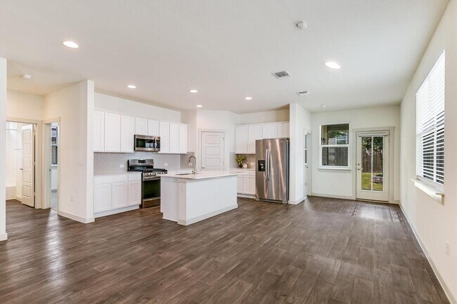 Photo - 4701 Canongate Dr