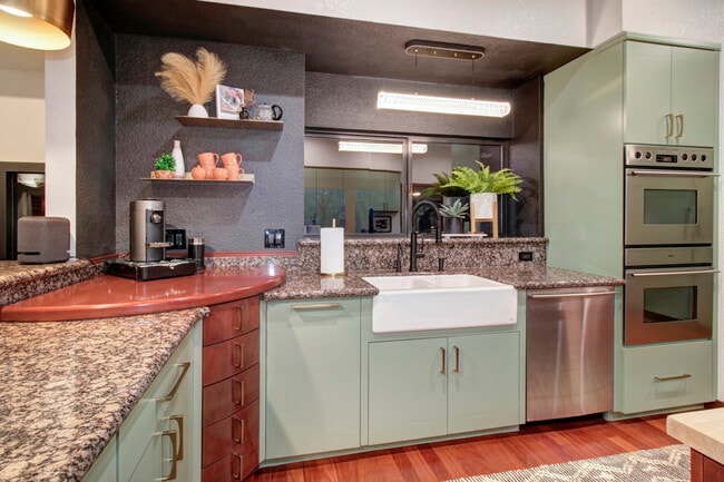 Photo - 7601 Tall Pine Ln