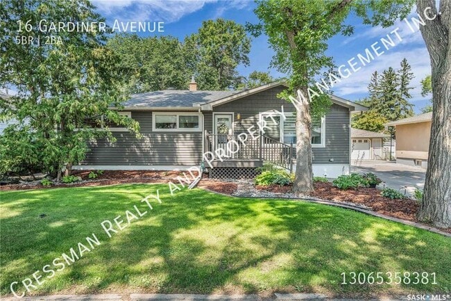 Building Photo - 5 Bedroom 2 bathroom Full House in Hillsdale