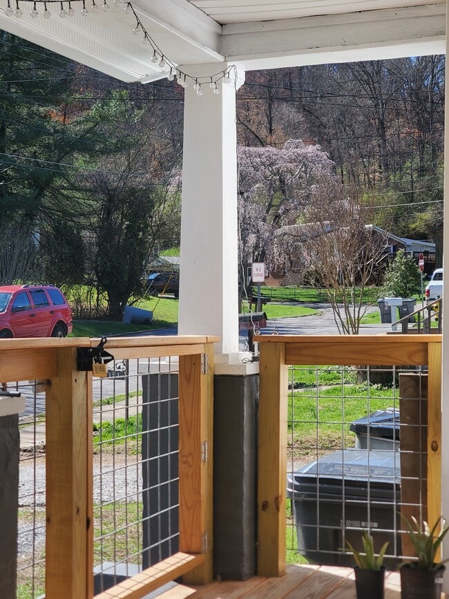 Photo - 1119 Hill St