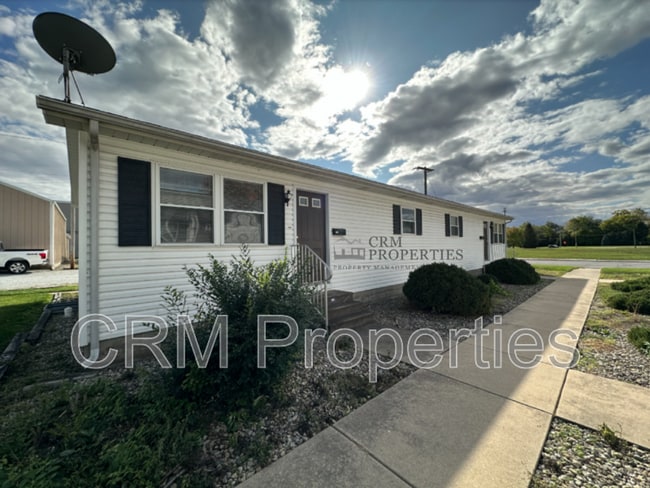 Photo - 728 S Lindsay St Rental