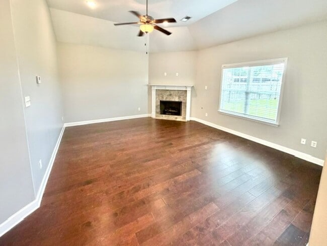Photo - BirnhamCove8604 Unit 1
