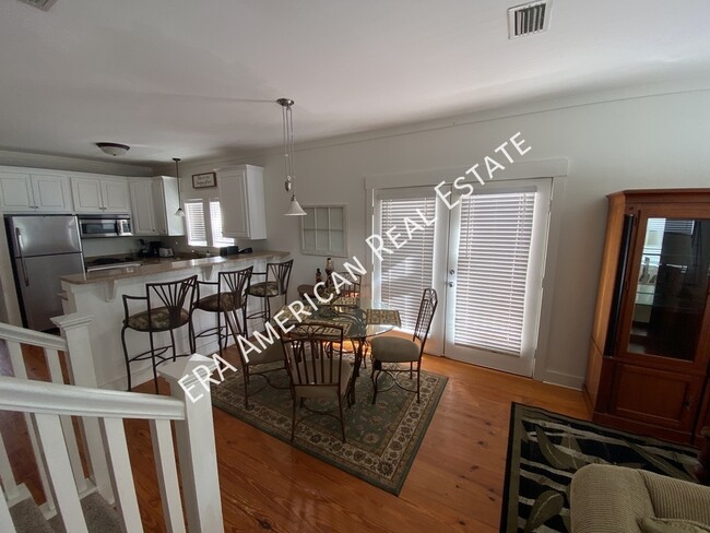 Photo - 123 Woody Wagon Way