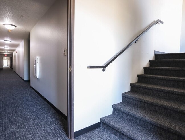 Ridgeview Apartments