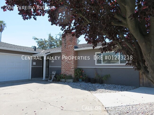 Photo - 204 Pereira Ave