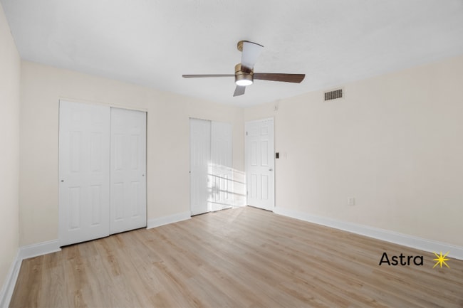 Photo - 3111 W Horatio St Unit 108