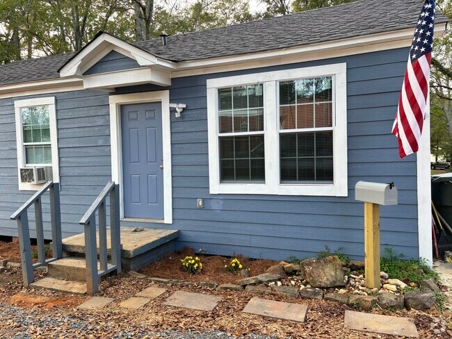 Building Photo - 1201 Farmerville Hwy Rental