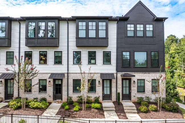 Photo - 6605 Beacon Dr Townhome