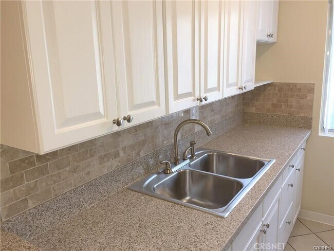 Photo - 612 Hayworth Ave