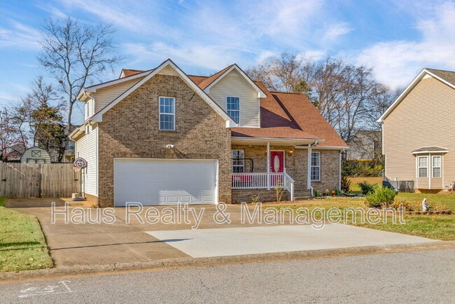 Building Photo - 674 Superior Ln