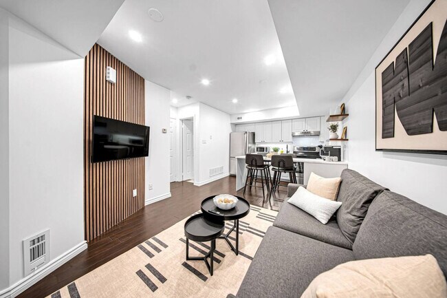 Photo - 9 Niagara St Unit SI ID1579930P