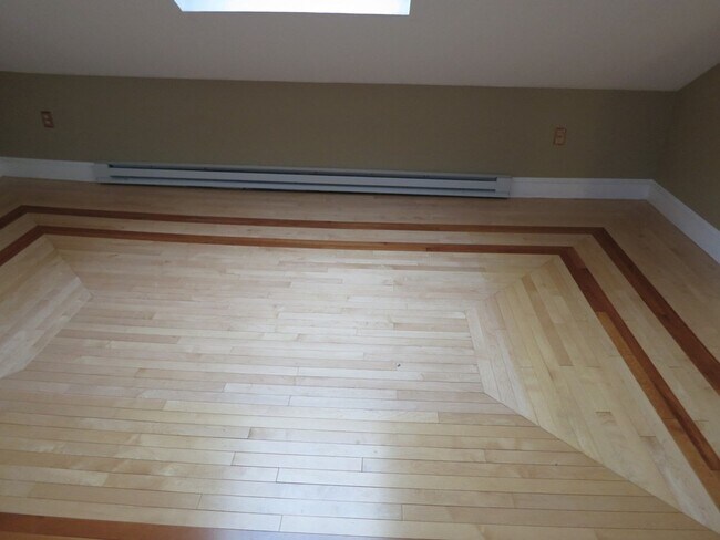 Photo - 192 Dutcher St Unit 2