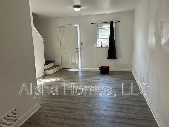 Photo - 59 Stevens Ave