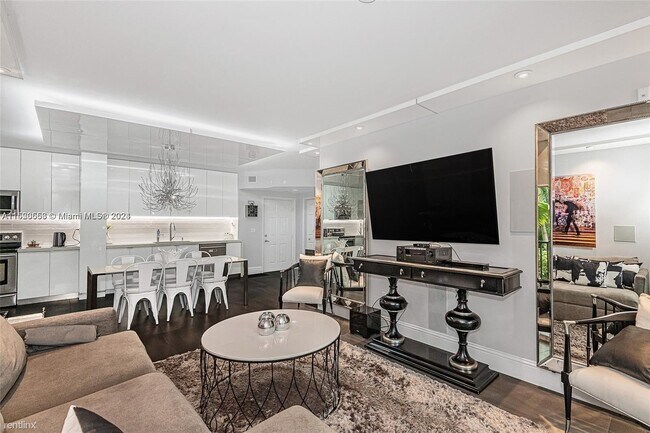 Photo - 2 br, 2 bath Condo - 17145 N Bay Rd Apt 4106 Unit Apt 4106