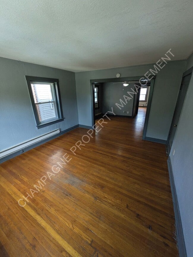 Photo - 1123-1125 W 40th St. Unit 2E