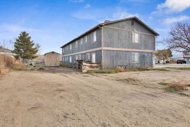 Photo - 3 Bed 2 Bath Townhome