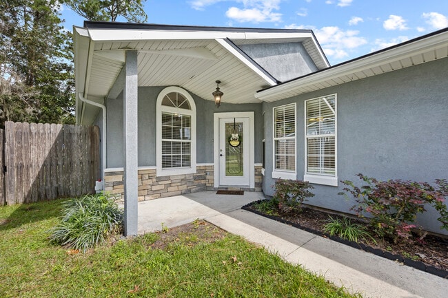 Photo - 911 Fleming St