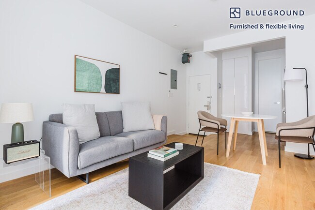 Photo - 137 Thompson St Unidad FL3-ID1589