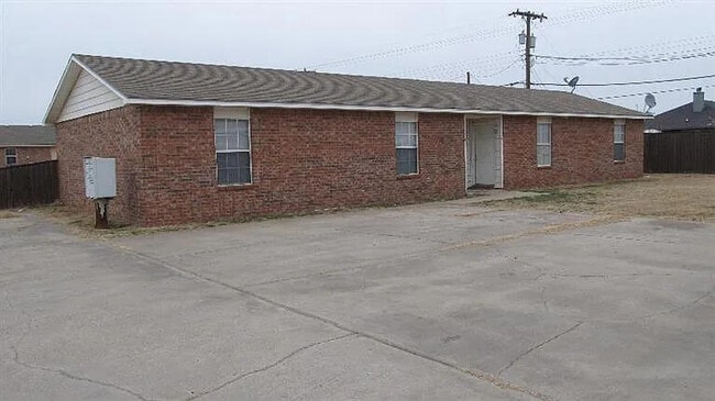 Building Photo - 914 82nd St