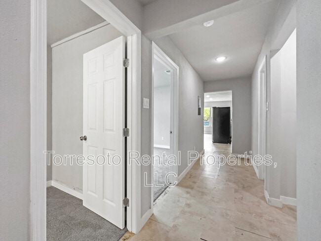 Photo - 1606 W Wildwood Dr Unit A