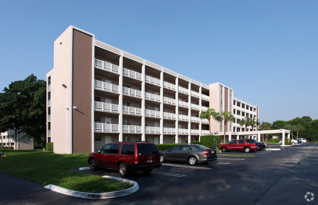 Building Photo - Sherwood Square Apartments