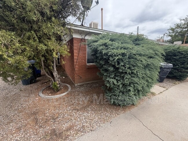 Photo - 10108 Comanche Rd NE Unidad A