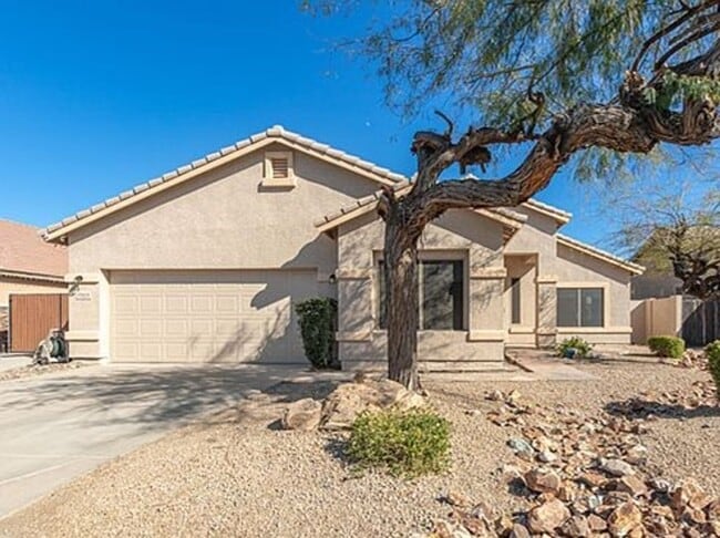Building Photo - 4 Bedroom, 3 Bath with a Pool!!! Coming Soon! Rental