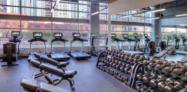 Photo - 545 N Dearborn St Unit 1206