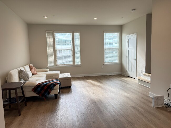 Photo - 23 Hunters Dr