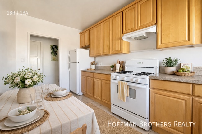 Photo - 706 N Curson Ave Unidad 3