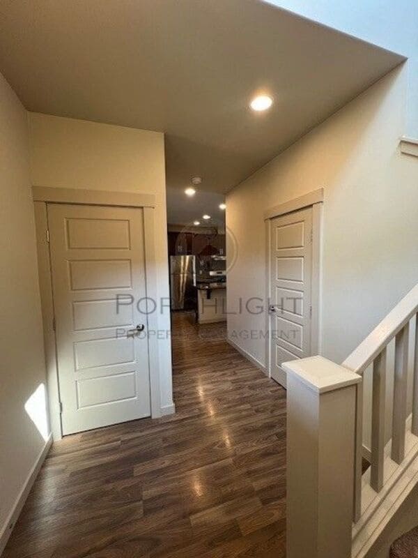 Photo - 2200 Greenview Cir Unit 1