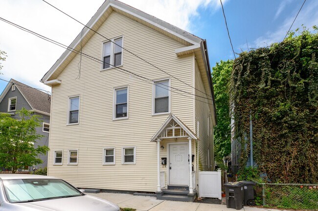 Photo - 54 Mechanic St Unidad 2nd floor