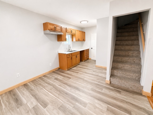 Photo - Updated 3 Bedroom Home Near Westgate Park with Modern Finishes