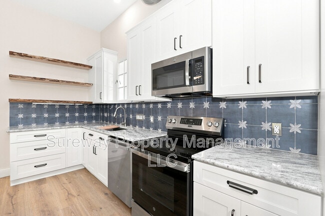 Photo - 5565 Pennell Rd Unidad 1st Floor